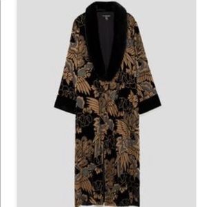 IN SEARCH OF: Zara Devore velvet faux fur kimono